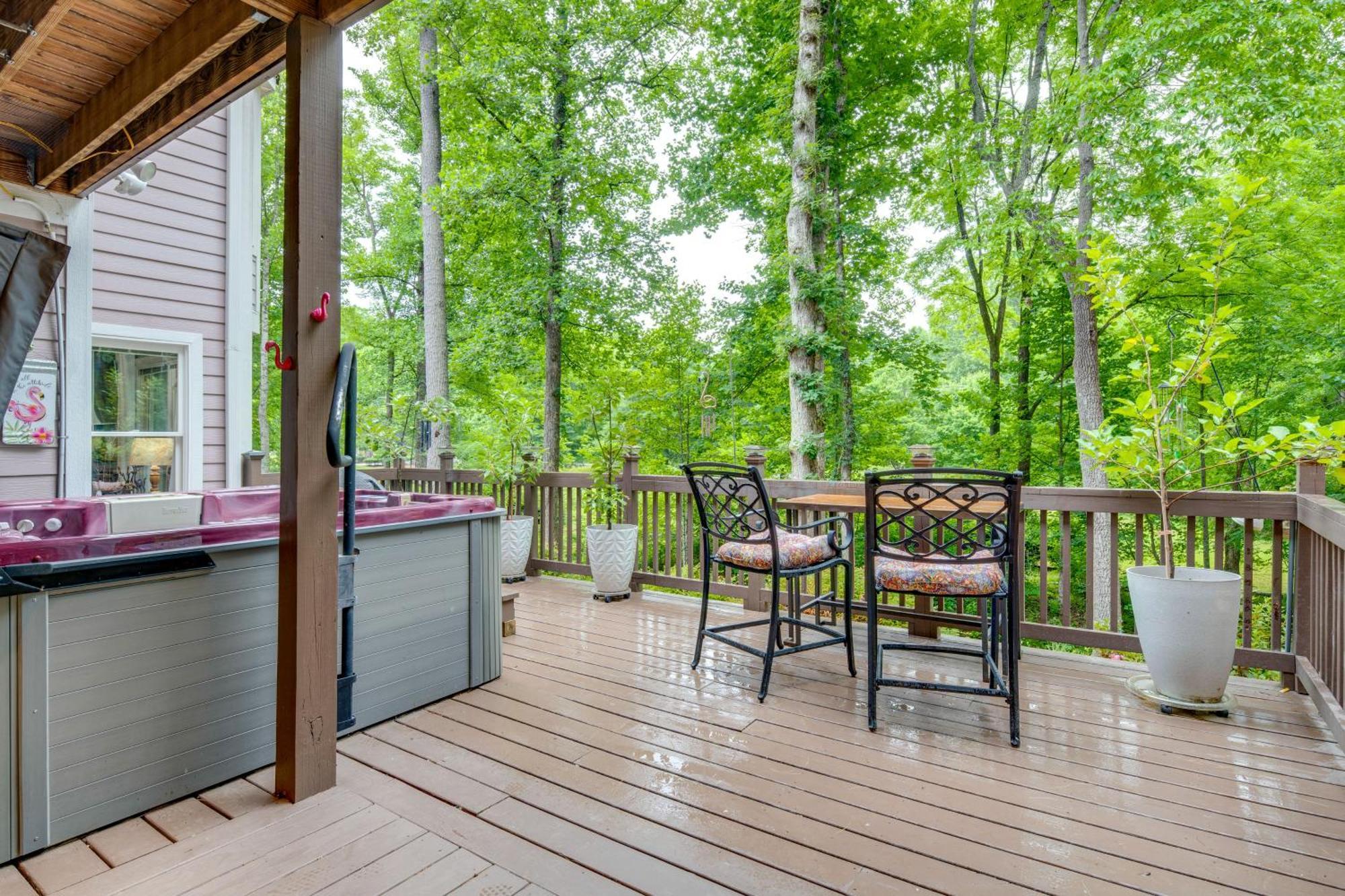 Creekside Hendersonville Haven Hot Tub And Fire Pit Εξωτερικό φωτογραφία